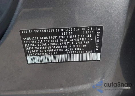 2014 Volkswagen Jetta 1.8T Se z USA, uszkodzony, nr VIN 3VWD17AJ2EM240165